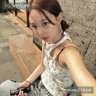 何凡菁